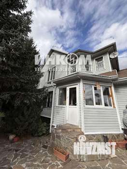 Дом 203м&sup2;, 3-этажный, участок 10 сот.  