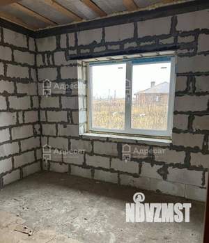 Дом 200м², 2-этажный, участок 10 сот.  