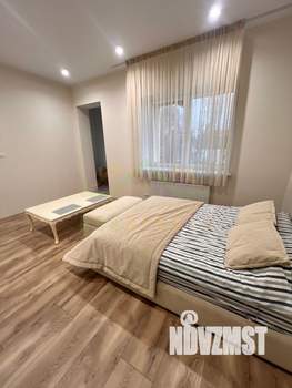 Дом 320м², 3-этажный, участок 12 сот.  