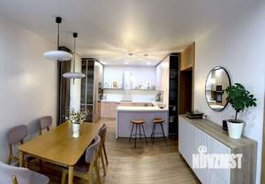 Дом 202м², 2-этажный, участок 10 сот.  