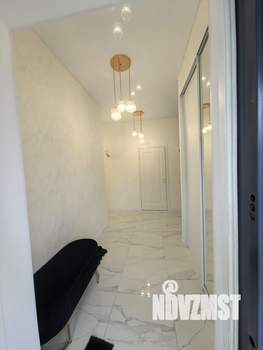 Дом 97м&sup2;, 2-этажный, участок 6 сот.  