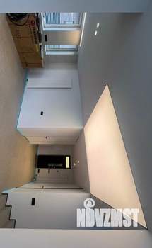 Коттедж 221м², 2-этажный, участок 7 сот.  