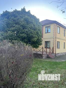 Коттедж 500м&sup2;, 2-этажный, участок 15 сот.  