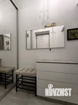 Таунхаус 100м², 3-этажный, участок 1 сот.  