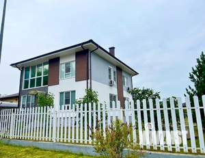 Коттедж 205м&sup2;, 2-этажный, участок 10 сот.  