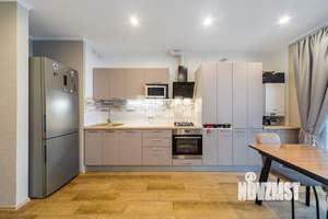 Таунхаус 130м², 3-этажный, участок 2 сот.  