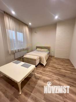 Дом 320м², 3-этажный, участок 12 сот.  