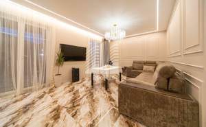 Дом 161м&sup2;, 2-этажный, участок 10 сот.  