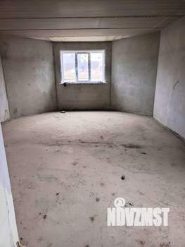 Дом 260м², 2-этажный, участок 9 сот.  