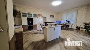 Дом 160м&sup2;, 2-этажный, участок 4 сот.  