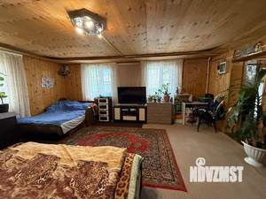 Дом 130м&sup2;, 2-этажный, участок 6 сот.  