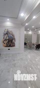 Коттедж 419м&sup2;, 2-этажный, участок 6 сот.  