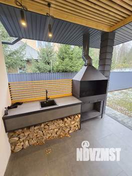 Дом 195м&sup2;, 2-этажный, участок 10 сот.  