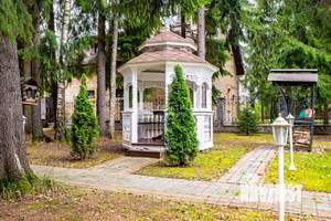 Дом 495м², 3-этажный, участок 20 сот.  