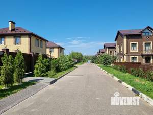 Коттедж 170м², 2-этажный, участок 10 сот.  