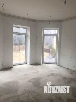 Коттедж 395м², 2-этажный, участок 16 сот.  