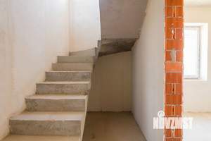 Коттедж 120м², 2-этажный, участок 6 сот.  