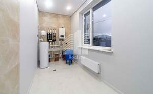 Дом 170м&sup2;, 1-этажный, участок 6 сот.  