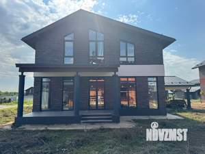 Дом 220м², 2-этажный, участок 6 сот.  