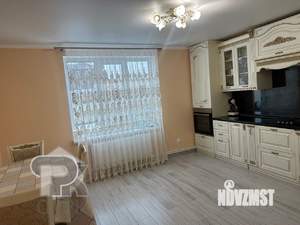Коттедж 166м², 2-этажный, участок 6 сот.  
