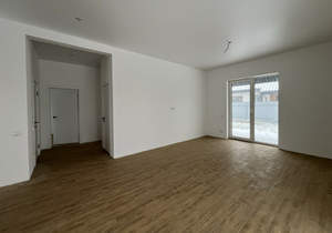 Дом 140м&sup2;, 1-этажный, участок 5 сот.  