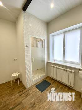 Дом 180м², 2-этажный, участок 15 сот.  