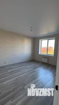 Дом 100м&sup2;, 1-этажный, участок 7 сот.  