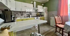 Дом 240м², 3-этажный, участок 10 сот.  