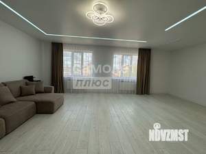 Дом 240м², 2-этажный, участок 8 сот.  