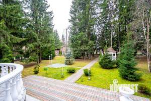 Дом 495м², 3-этажный, участок 20 сот.  