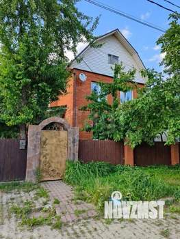 Дом 250м², 3-этажный, участок 4 сот.  