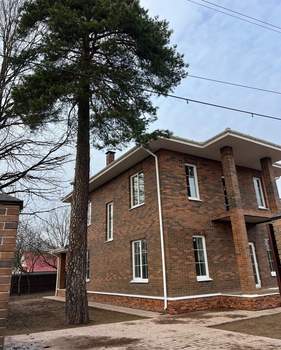 Дом 220м², 3-этажный, участок 6 сот.  