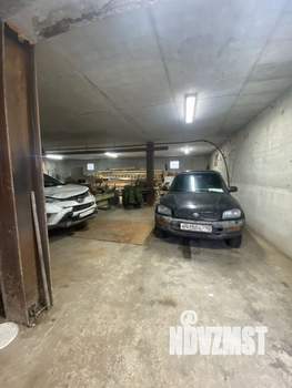 Коттедж 525м², 3-этажный, участок 12 сот.  