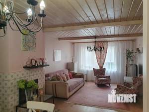 Дом 200м&sup2;, 2-этажный, участок 15 сот.  