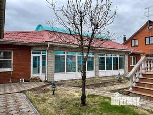 Дом 360м², 3-этажный, участок 10 сот.  