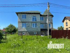 Дом 311м², 3-этажный, участок 10 сот.  