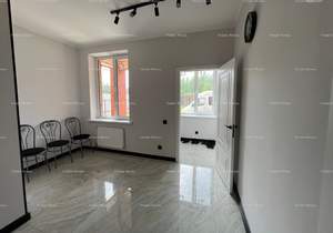 Дом 250м², 3-этажный, участок 7 сот.  