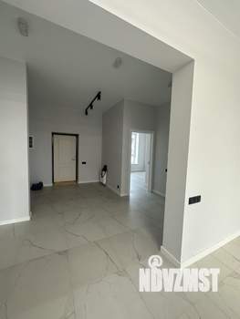 Дом 130м², 2-этажный, участок 6 сот.  