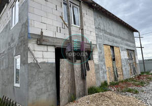 Дом 180м², 2-этажный, участок 12 сот.  