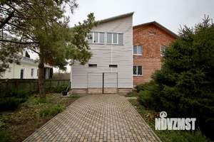 Дом 290м², 2-этажный, участок 27 сот.  