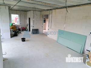 Дом 250м², 2-этажный, участок 10 сот.  