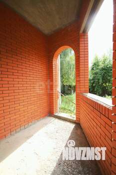 Дом 350м&sup2;, 2-этажный, участок 11 сот.  