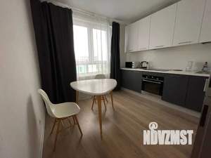 1-к квартира, посуточно, 35м2, 13/20 этаж