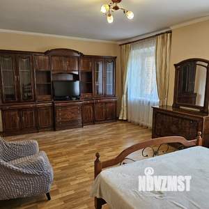 2-к квартира, на длительный срок, 72м2, 2/10 этаж