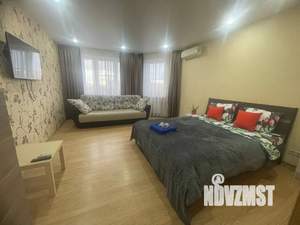 1-к квартира, посуточно, 42м2, 9/9 этаж