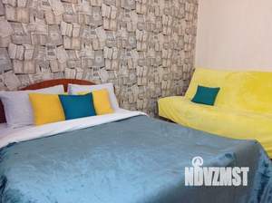 2-к квартира, посуточно, 50м2, 1/1 этаж