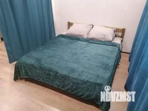 Студия квартира, посуточно, 32м2, 15/17 этаж