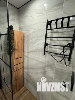 1-к квартира, посуточно, 38м2, 8/17 этаж