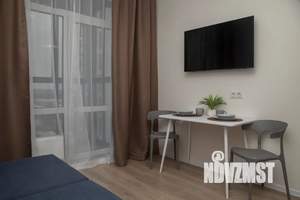 1-к квартира, посуточно, 38м2, 8/12 этаж