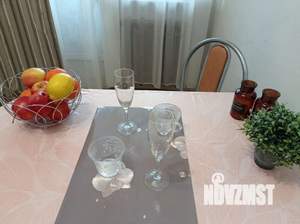 1-к квартира, посуточно, 42м2, 4/12 этаж